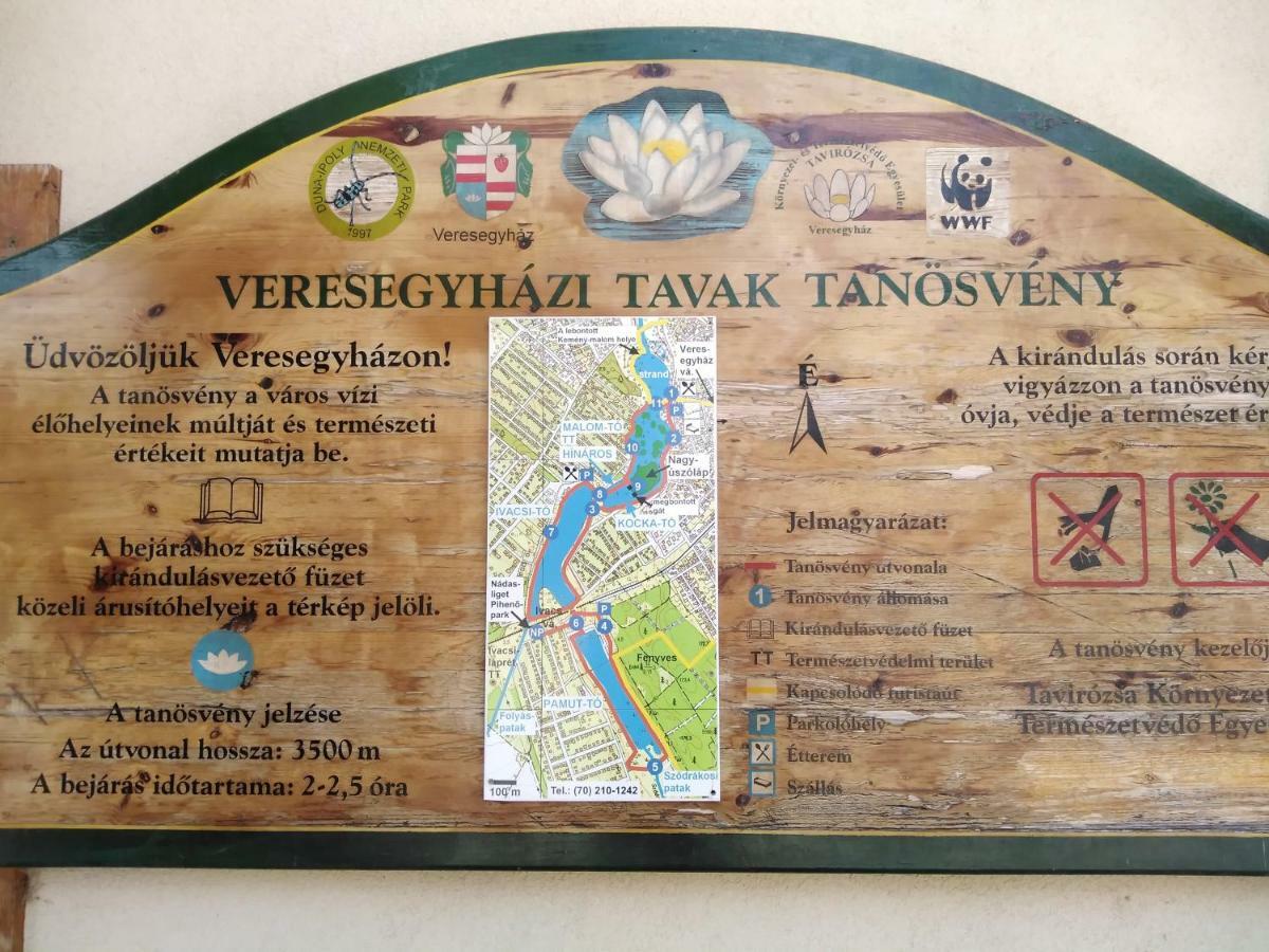 Tavi Panzio Es Etterem Bed and Breakfast Veresegyház Esterno foto